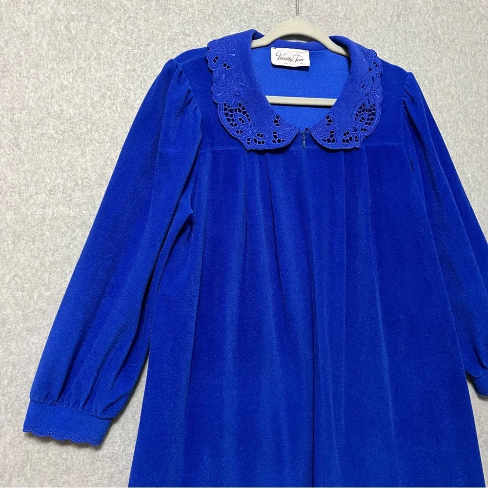 Vanity Fair Vintage Royal Blue Velour Robe House Dress Size Medium 1/2 Zip